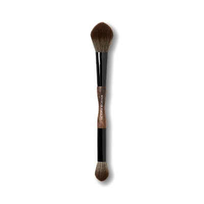 Victoria Beckham 13. Sculpt & Blend Brush