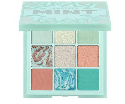 Huda Beauty Pastel Obsessions Eyeshadow Palette