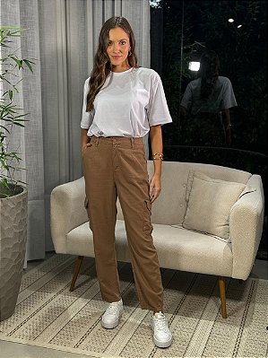 Calça Feminina Baggy Sarja Utilitária Marrom