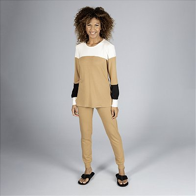 Pijama Feminino Longo Camomila