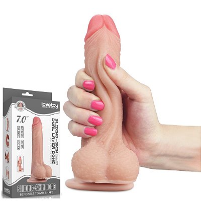 LOVETOY SLIDING SKIN 7.0'' - PRÓTESE REALÍSTICA BELISCÁVEL COM GLANDE DEFINIDA, VÉRTEBRA, VEIAS SUAVES, ESCROTO E VENTOSA - 18 X 3,5 CM - COR BEGE