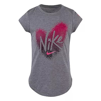 CAMISETA MANGA CURTA NIKE - CORAÇÃO ROSA - MENINA