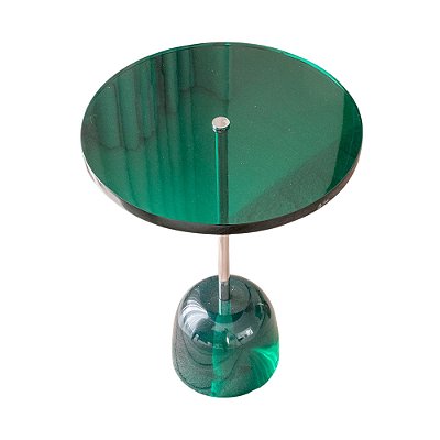 Mesa de apoio redonda com base e tampo em resina M