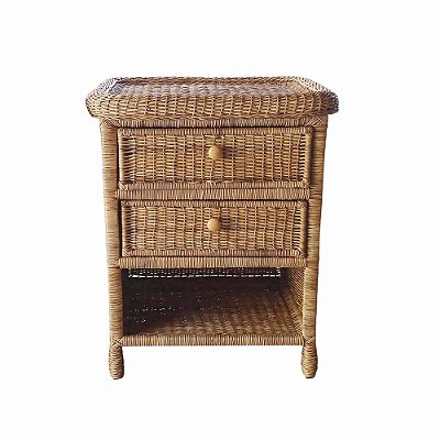 Mesa de cabeceira duas gavetas em junco