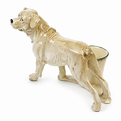 CACHORRO ROTTWEILER COM VASO