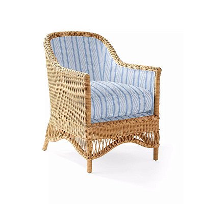 Poltrona rattan com tecido listrado azul e branco