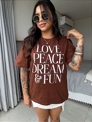 T-SHIRT OVER LOVE PEACE