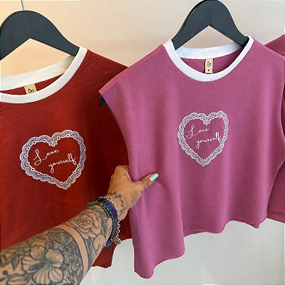Blusa cropped LOVE YOURSELF LACE