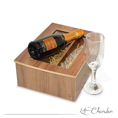 Kit Chandon Baby Réserve Brut com uma taça