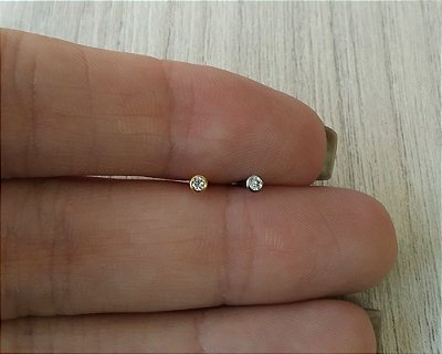 Piercing para a orelha - Pedra pequena 1.75mm - folheado a ouro