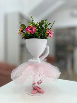 Enfeite de Bailarina Robert- Decoração com Sapatilha Rosa e Saia de Tule - Maria Bailarina
