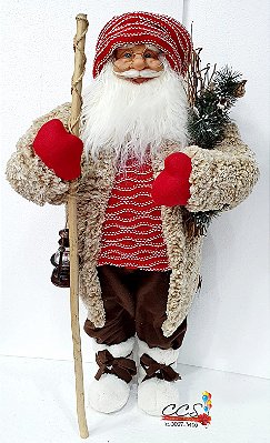 Boneco Papai Noel Rustico com Casaco de Pele Segurando Lamparina e Cajado 83Cm - Coleção Noéis - Ref 1594299 Cromus Natal