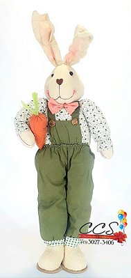 Coelho em Pé Macacão Verde Segurando Cenoura 80cm - Coleção Papaya - Ref 1826856 Páscoa Cromus