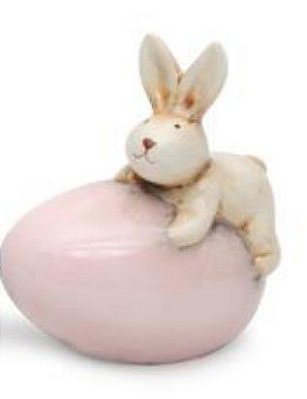 Coelho de Cerâmica Sentado Encima do Ovo de Páscoa Rosa - Coleção Coconut - Ref 1014666R Páscoa Cromus