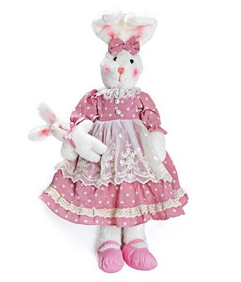 Coelha de Pelúcia com Vestido Rosa Poá com Aplique de Renda Branca Segurando Filhote 40cm - Coleção Baba de Moça - Ref 1620295 Páscoa Cromus