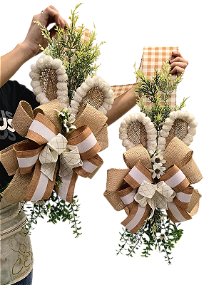 Escapulário de Páscoa Cru com Orelhas de Pompom 25x150cm - CCS Decorações