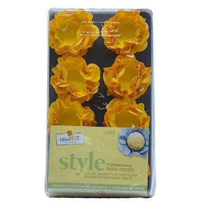 Forminha Para Docinhos Formato Flor Style Amarelo Queimado com 40 Un - Ref 4784.01 Ultrafest