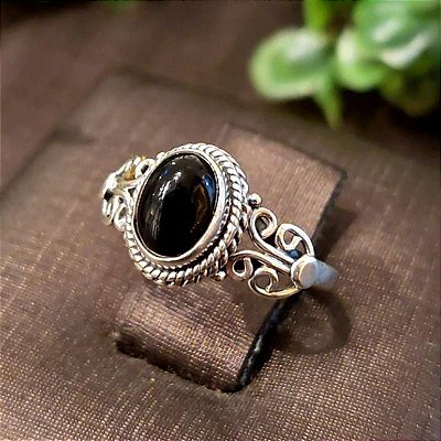 Anel Femino de Prata 925 com pedra ônix - feito à mão - O003