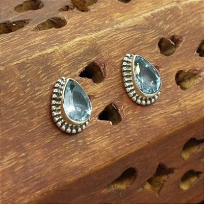 Brinco indiano Prata 925 e Topázio Azul Gota Lapidada