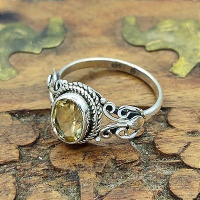 Anel de Prata 925 com Pedra Citrino lapidado - Indiano - C001
