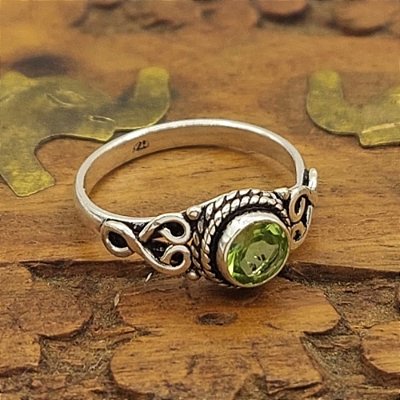 Anel Charms Prata 925 Peridoto - Lançamento