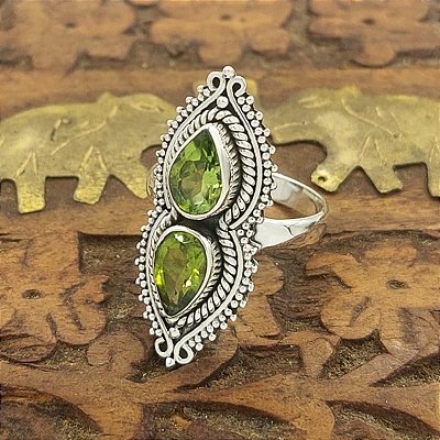 Anel Indiano Prata 925 com Peridoto Artesanal