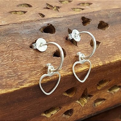 Brinco Coração Vazado Delicado Prata 925