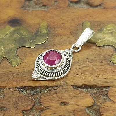 Pingente Prata 925 e Pedra Rubi - Boho