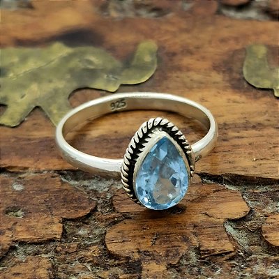 Anel de Prata 925 Gota com pedra Topázio azul - T007