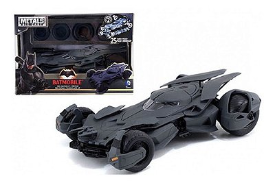 Batmobile 1:24 Model Kit Batman V Superman Jada Toys Dtc