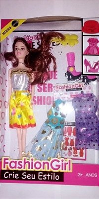 Boneca Luluca Fashion Com Acessório Para Celular - Estrela - Loja Zuza  Brinquedos