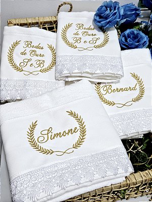 Jogo de Toalhas Bordada com renda Guipir