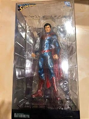 Kotobukiya - Superman Action - Importado