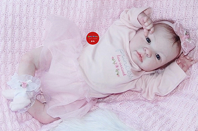 Boneca Bebê Reborn Menina Shyann 43 Cm Olhos Abertos Bebê Perfeitinha E Realista Com Lindo Enxoval