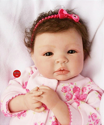 Bebê Reborn Menina Shyann 43 Cm Olhos Abertos Bebê Sofisticada Acompanha Lindo Enxoval E Chupeta