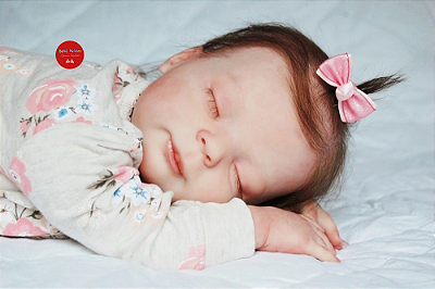 Bebê Reborn Menina Heather 55 Cm Olhos Fechados Com Detalhes Reais De Um Bebê De Verdade