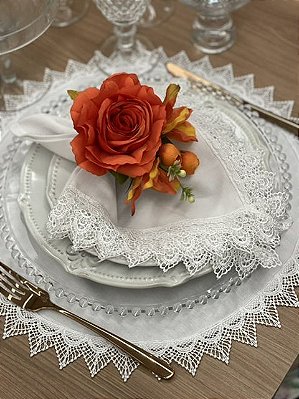 Americano Redondo Branco Renda Ponta