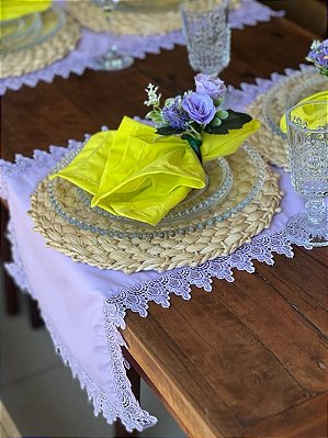Trilho de mesa Lilás com Renda - Clássico