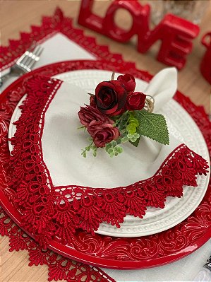 Guardanapo Branco com Renda Vermelha