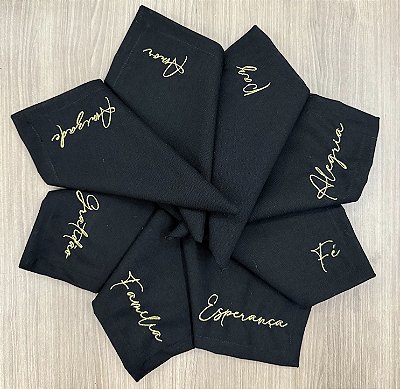 Guardanapo Preto Bordado Dourado com Palavras – Linho Misto 43x43 cm