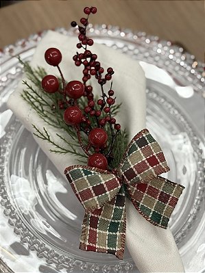 Porta-Guardanapo Natal Max Laço Xadrez com Frutos Vermelhos e Folhagens