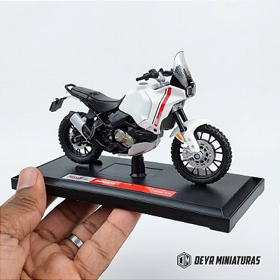 Miniatura Ducati DesertX 2022 Maisto Edição Especial 1:18