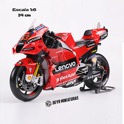 Miniatura Gigante Ducati GP 2022 Piloto Francesco Bagnaia 63 Maisto 1:6 (34cm)