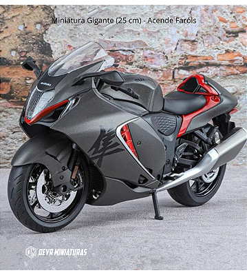 Miniatura Suzuki Hayabusa 2023 Cinza Trovão - Efeitos de Luzes e Som - Escala 1:9 (25cm)
