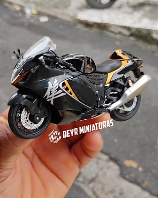 Miniatura Suzuki Hayabusa 2023 Preto Escala 1:18