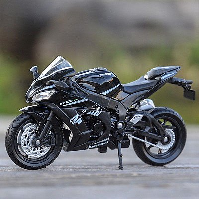 Miniatura Kawasaki Ninja ZX-10RR 2017 Welly 1:18