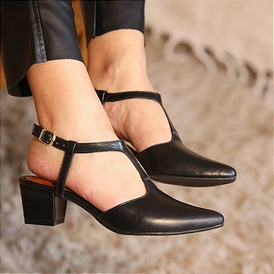 Slingback em Couro Clara Preto