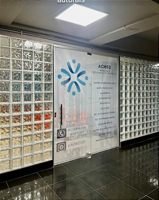 Adesivo Perfurado Instalado - acima de 5 m²