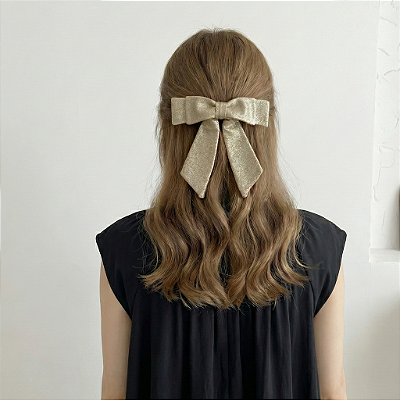 Laço Lívia M de Lurex Prata