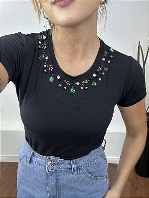 Tshirt Feminina Decote Redondo Preta Isabel